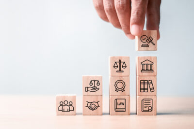 Kommen Datenschutzansprüche vor Gericht, sollte das beklagte Unternehmen den DSB oder andere Datenschutzfunktionen zwingend einbinden. Hierfür sollte es einen internen Prozess geben.